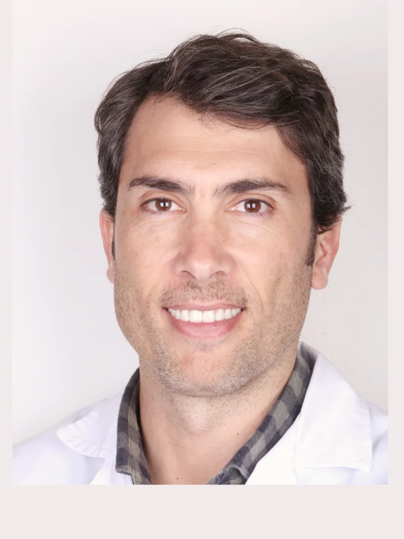 Dr. Pablo García-Camba — Jefe del Servicio de Ortodoncia, HU Fundación Jiménez Díaz