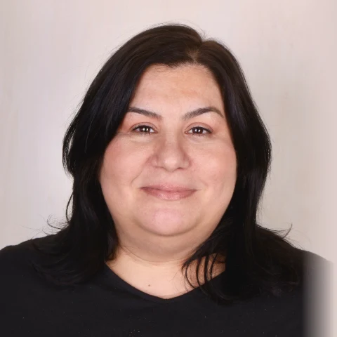 Ana Garcimartín — Administración, equipo Drs. García-Camba & Varela