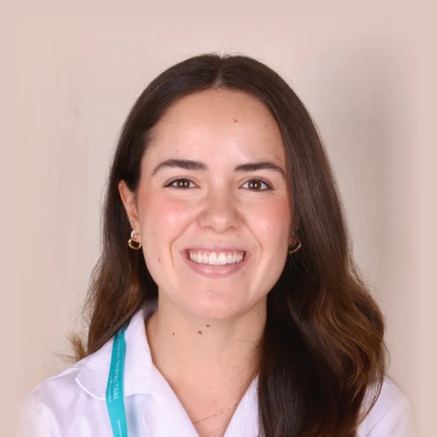 Dra. Beatriz Herce — Ortodoncista, equipo Drs. García-Camba & Varela